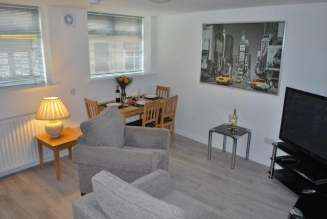 Gallowgate Square Apartments Largs Exterior foto